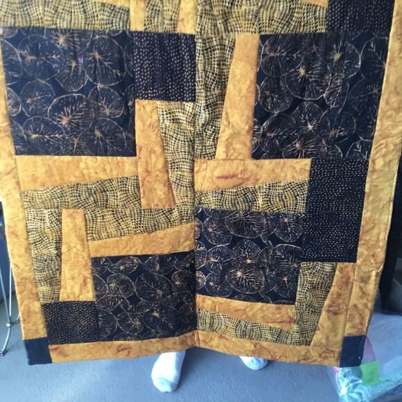 Handmade Quilt - Picture 12 of 16